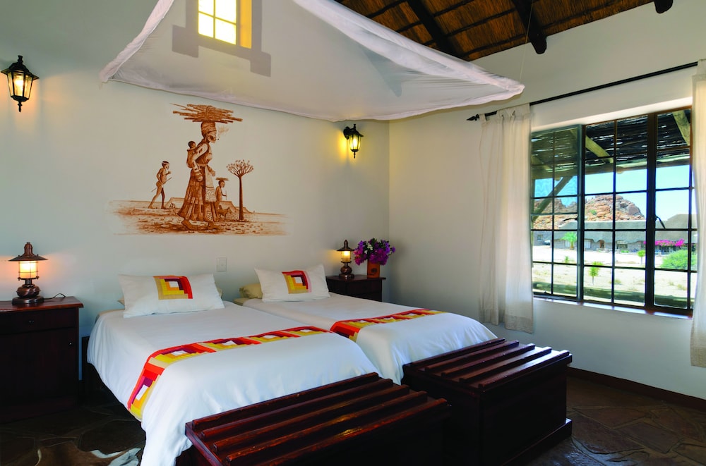 Standard Twin Room - Photo 1
