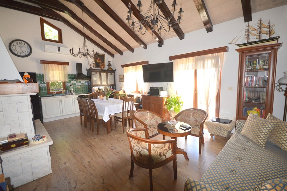 House photo 3