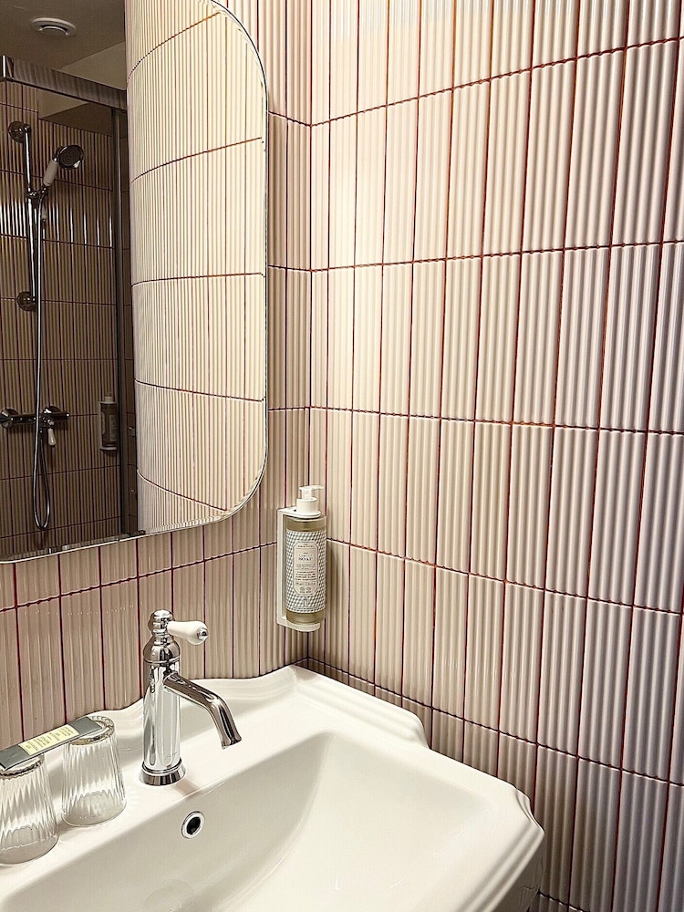 Classic Double Room - Photo 4