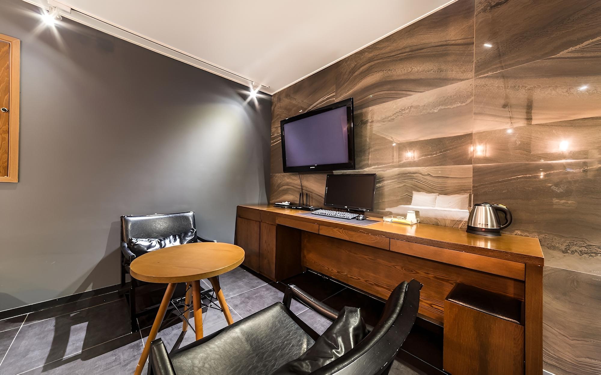 Room (Business only - Deluxe (Styler Netfli) - Photo 2