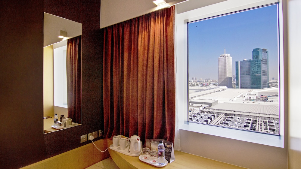 Standard Room, 2 Twin Beds photo 3