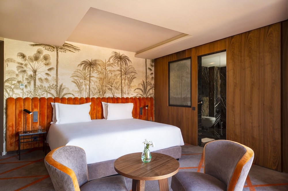 Deluxe Room - Photo 1