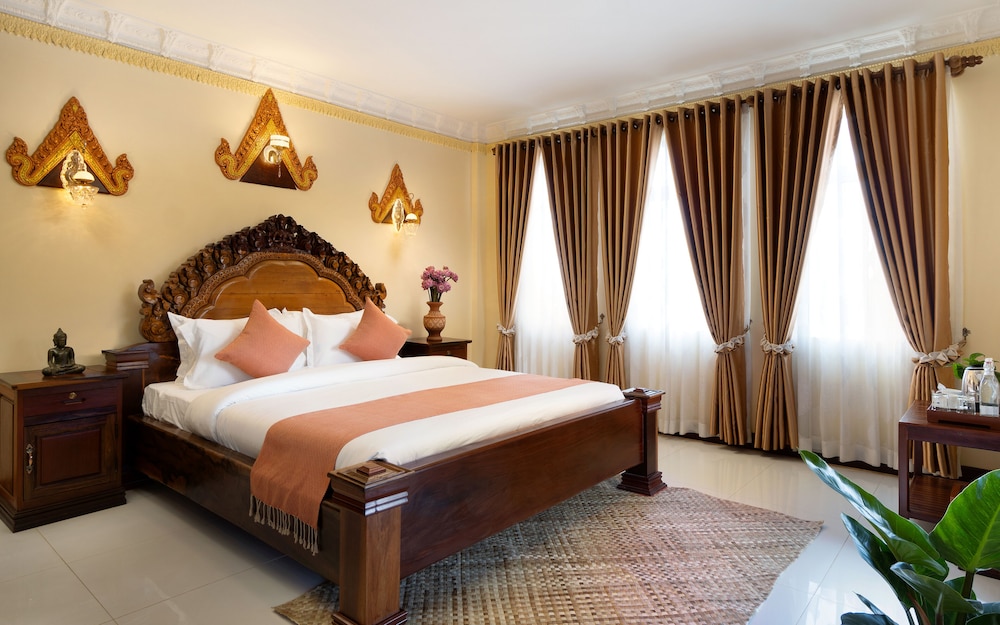 Premier Double Room, City View