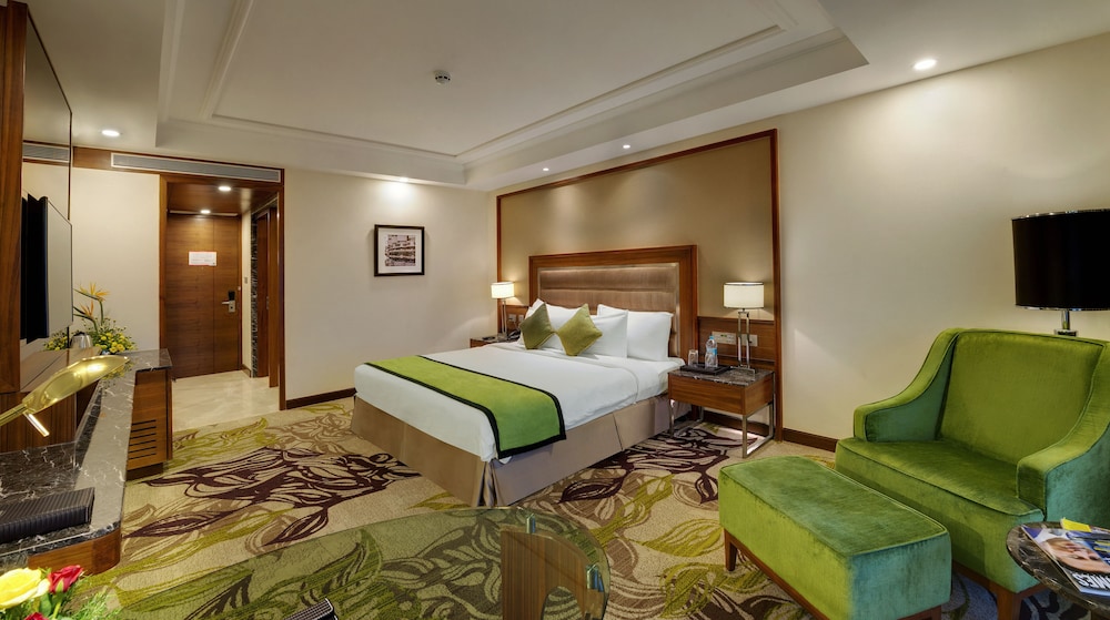 Executive Room, 1 Bedroom, Accessible, City View