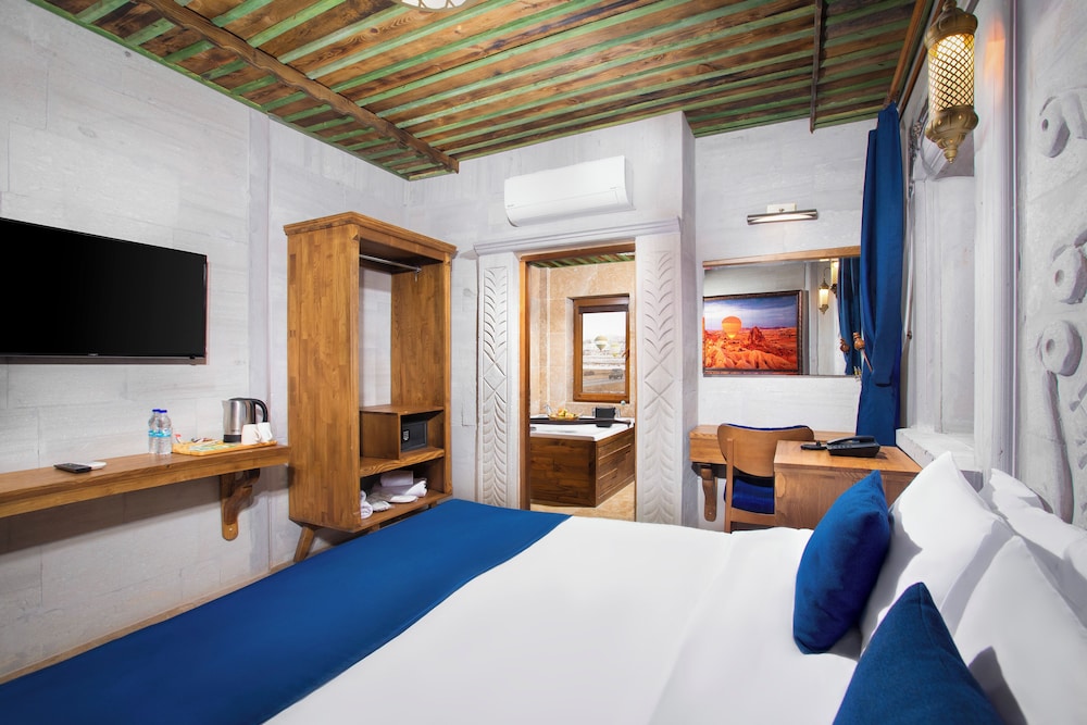 Deluxe Room, Jetted Tub, Valley View photo 2