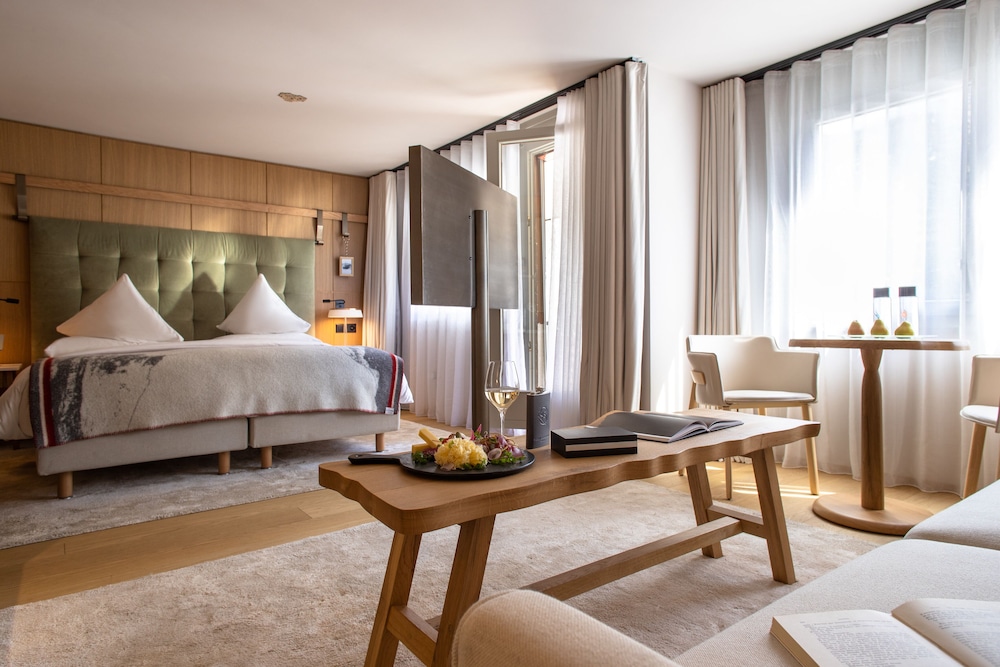 Junior Suite - Photo 1
