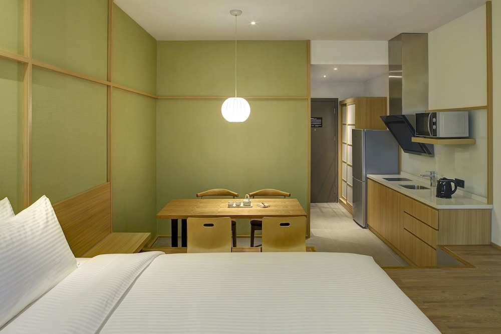 Theme Suite photo 1