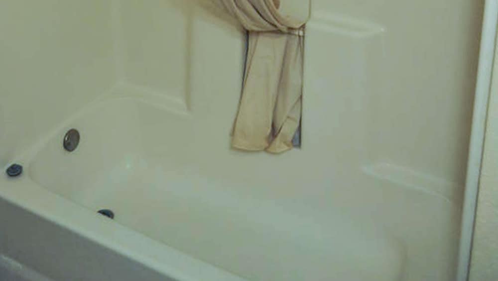 Room, 2 Double Beds, Non Smoking - Photo 8