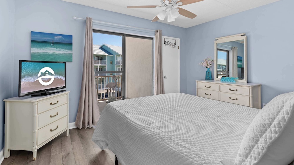 Condo, Multiple Beds, Balcony, Partial Ocean View (Sugar Beach 223)
