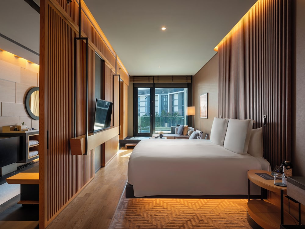 Bliss Guestroom thumbnail 6