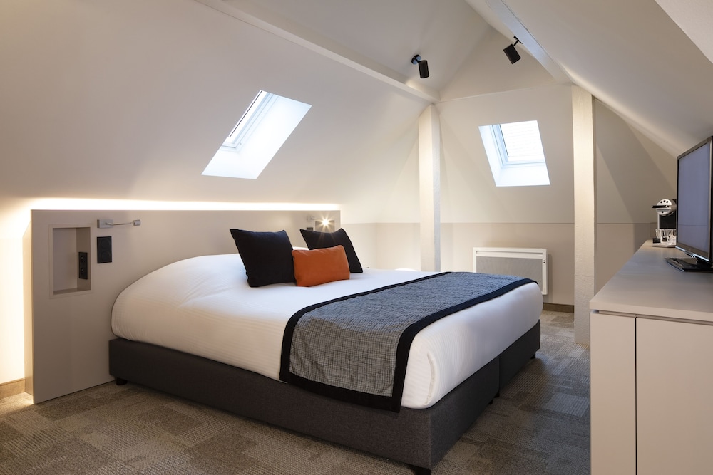 Executive Double Room - Photo 14