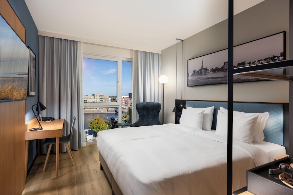 Standard Double Room, Harbor View