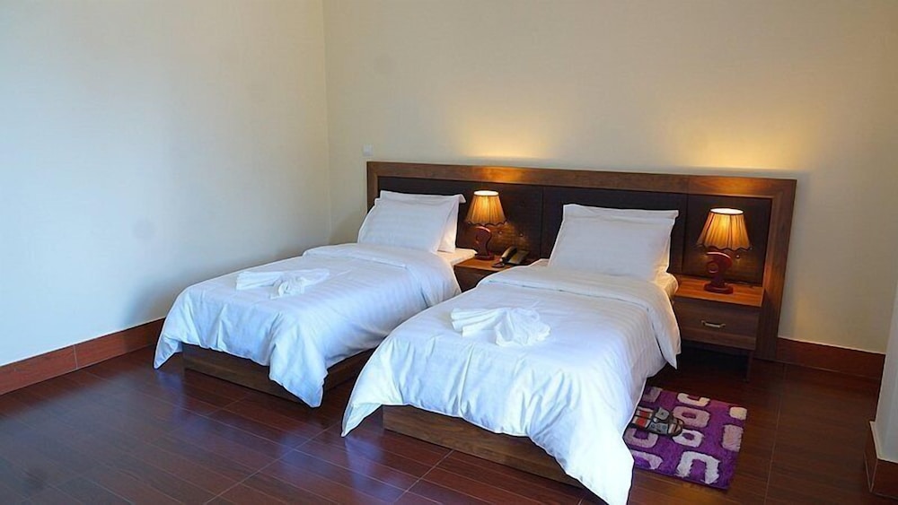 Twin Room, Accessible, City View