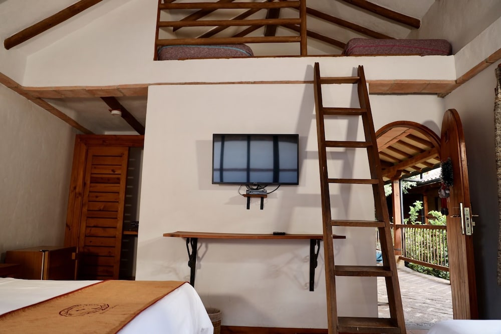 Family Room (Quintuple Loft) photo 3
