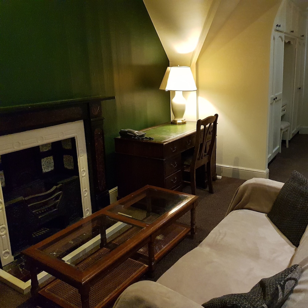 Junior Double Room, Garden View