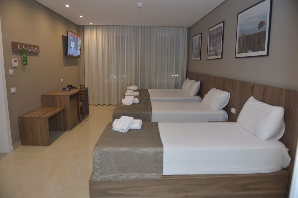 Economy Quadruple Room photo 1