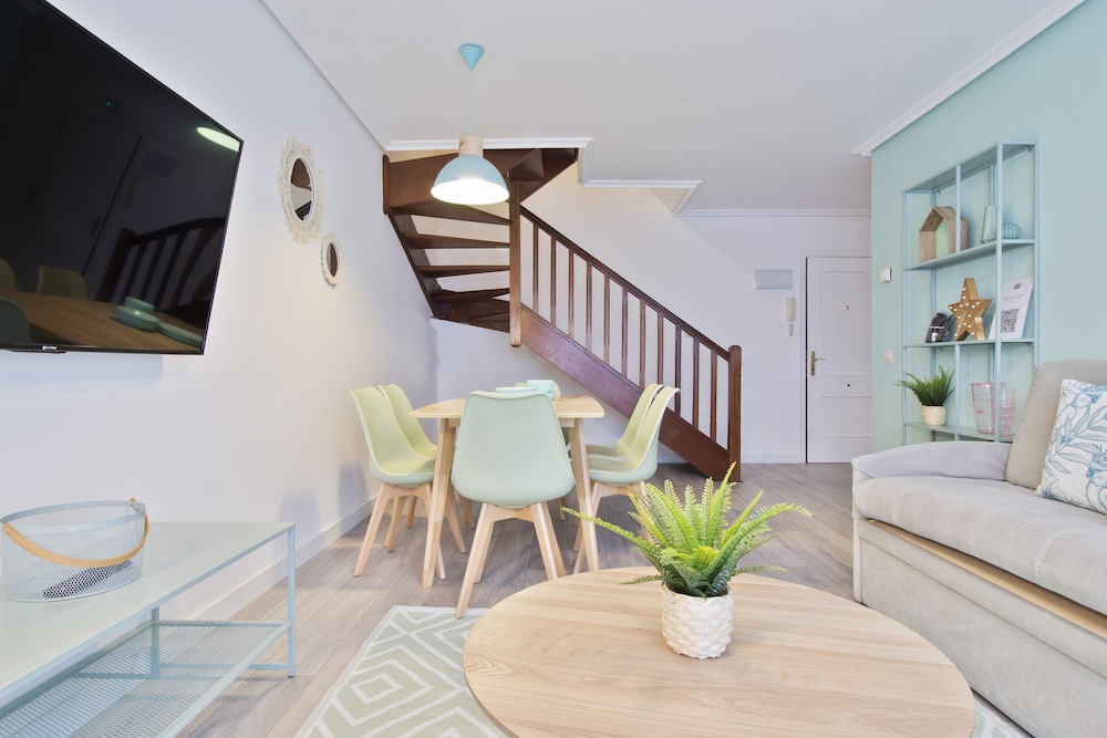 Duplex, 3 Bedrooms