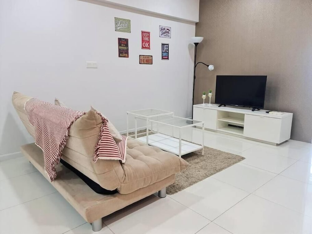 Apartment, 2 Bedrooms, City View