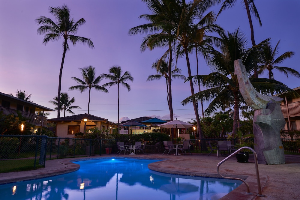 Standard Room, 1 Queen Bed, Lanai (No Resort Fee, Free Breakfast) - Photo 4