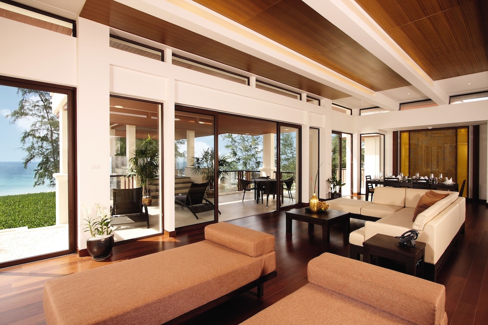 Royal Penthouse, 3 Bedrooms, Jetted Tub, Sea View - Photo 1