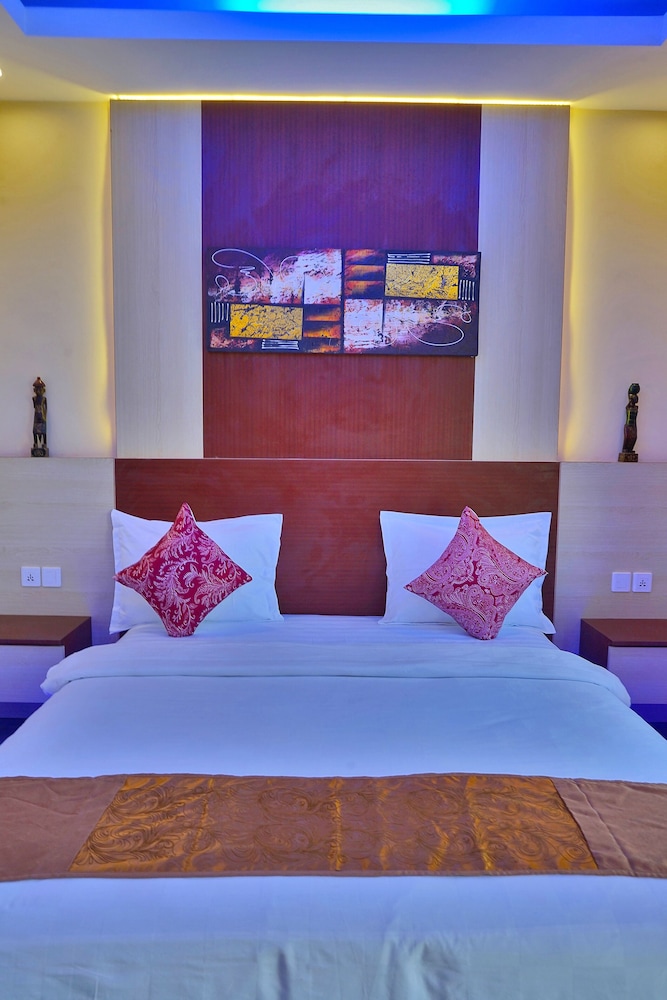 Luxury Room