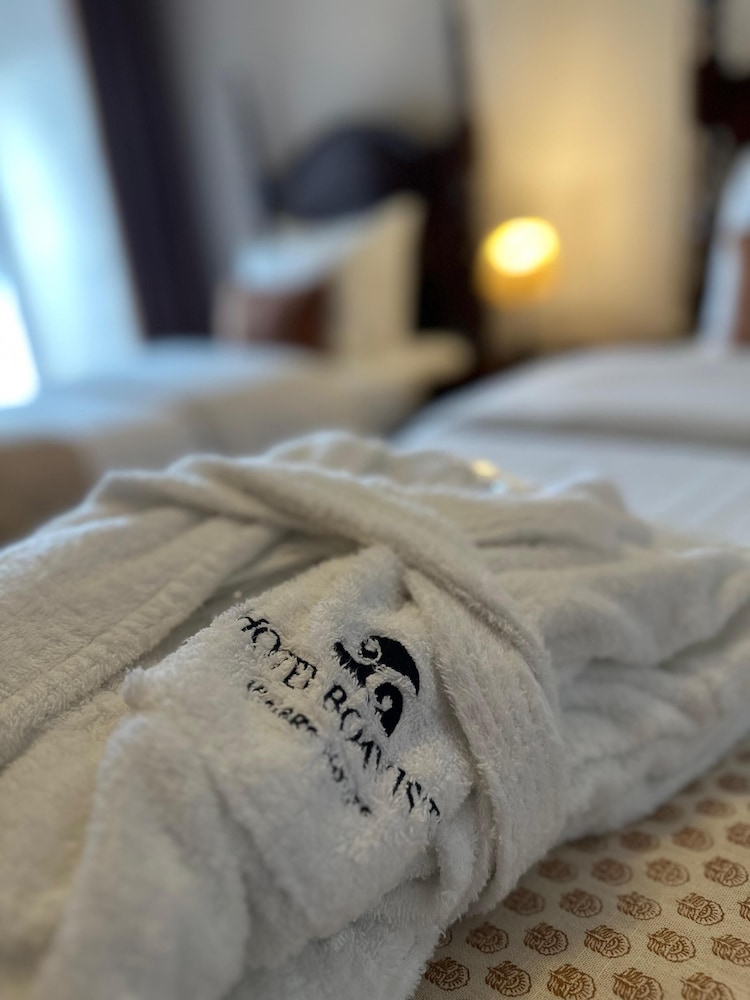 Deluxe Twin Room photo 2