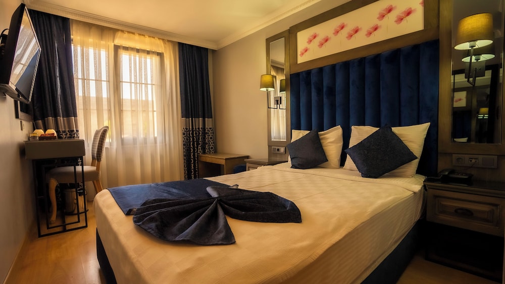 Economy Double Room photo 1