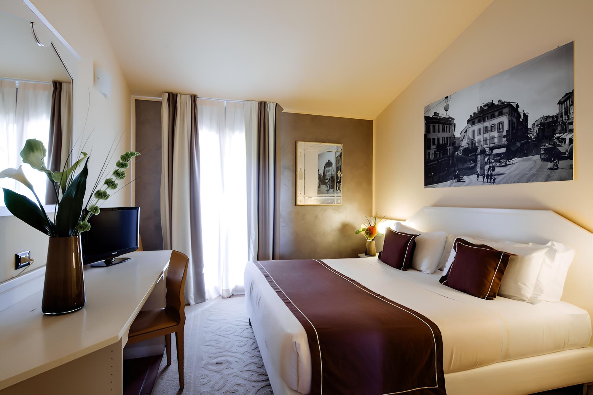 Deluxe Double Room Single Use