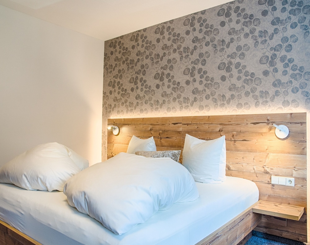 Classic Double Room, Ensuite