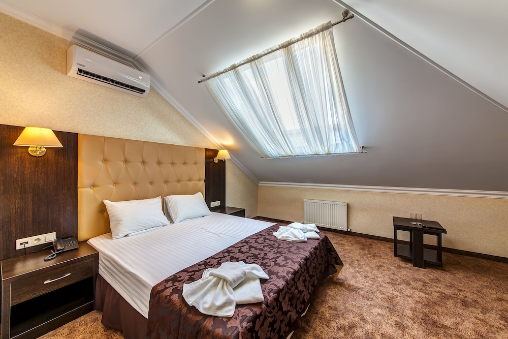 Suite, Mezzanine photo 3