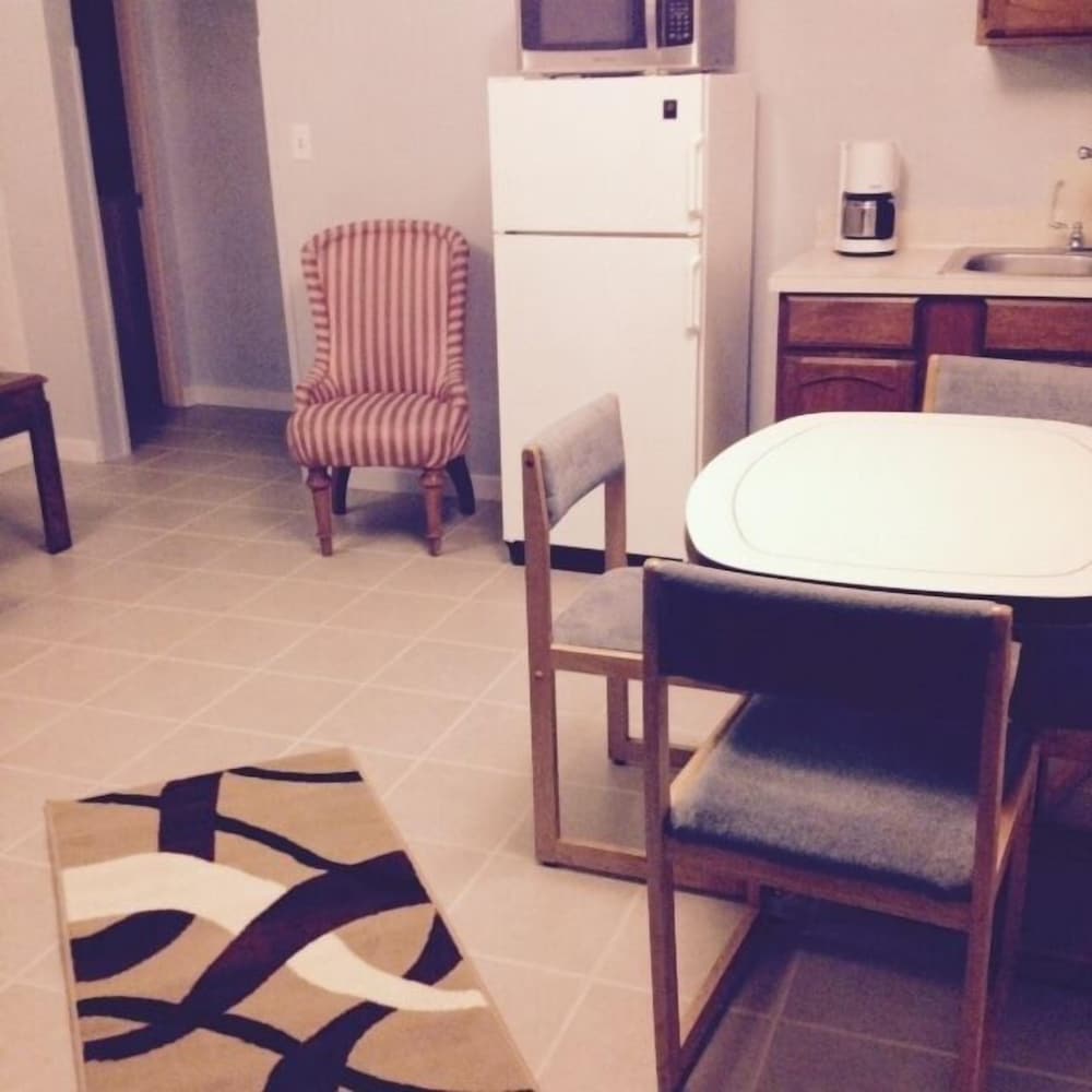 Suite, 2 Bedroom photo 2