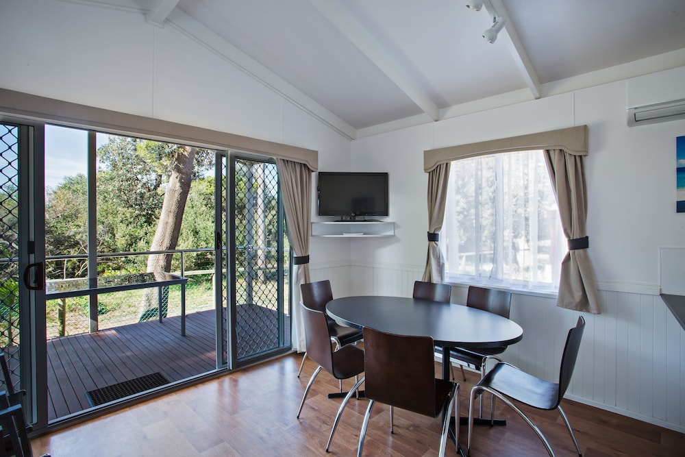 3 Bedroom Beachfront Villa photo 3