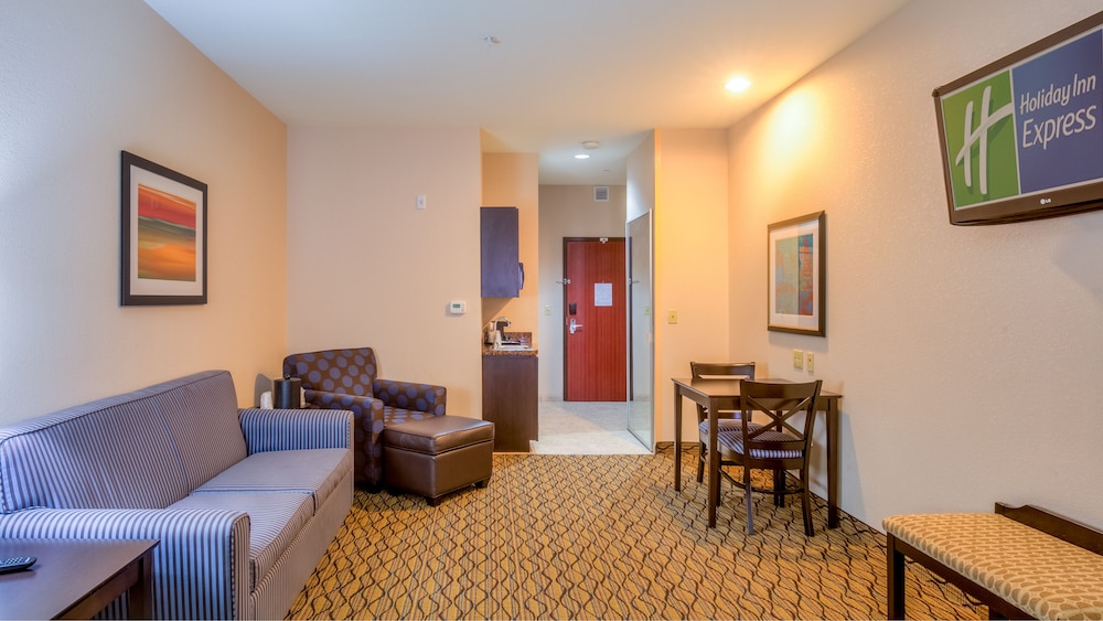 Suite, Non Smoking (Feature) photo 3