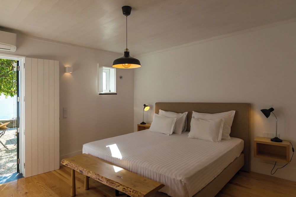 Double or Twin Room photo 3