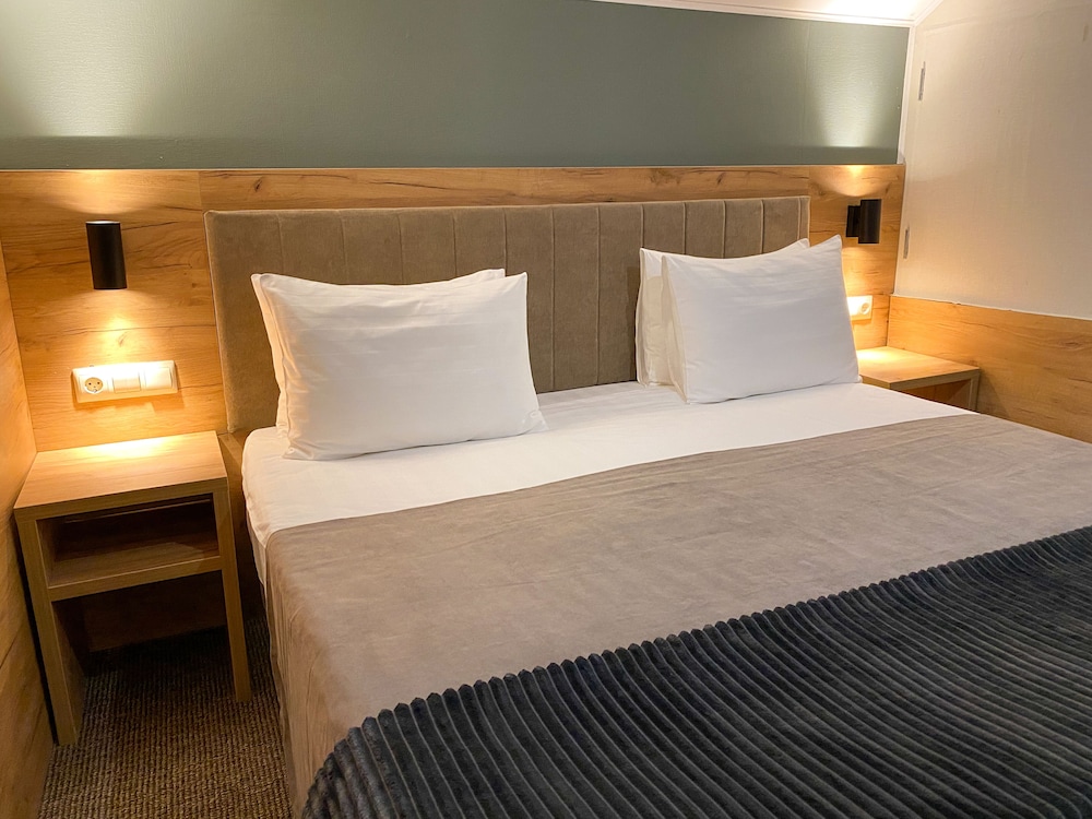 Economy Double Room, No Windows