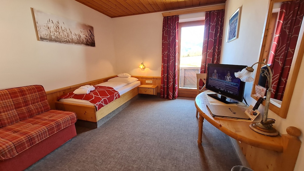 Standard Single Room, Balcony