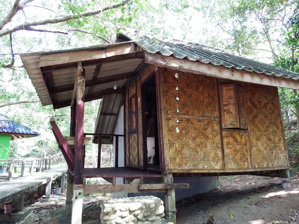 Small Bamboo Bungalow photo 3