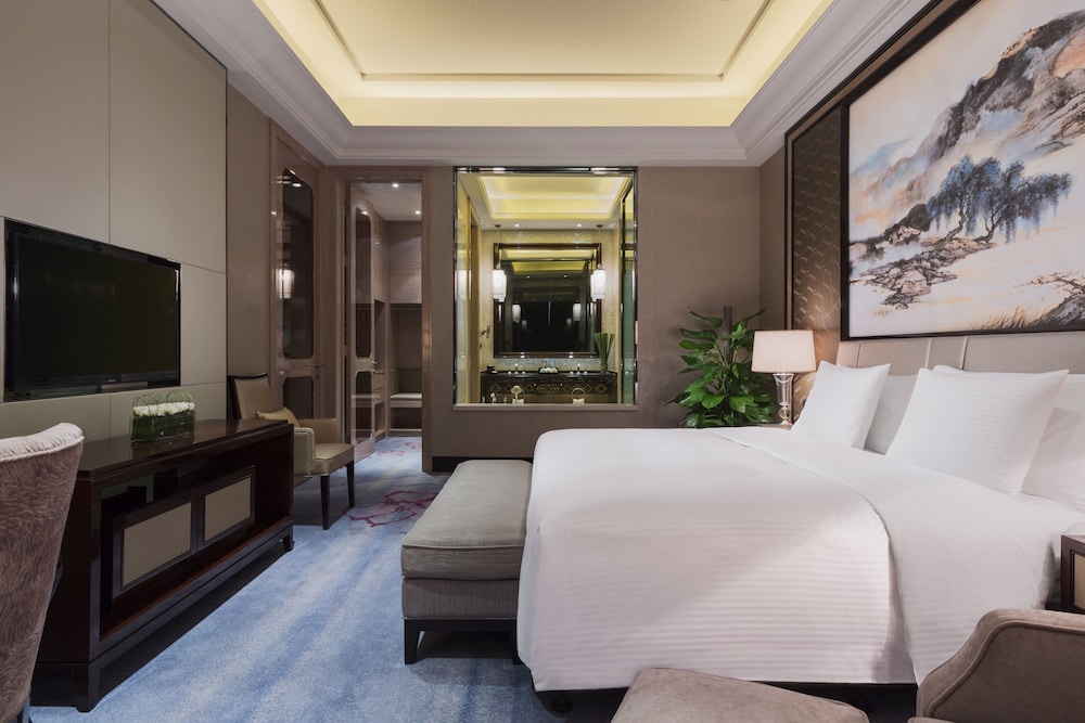 Executive Suite photo 3