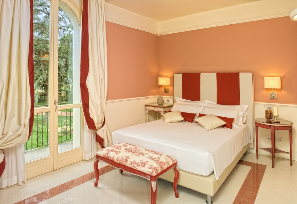 Superior Double Room - Photo 1