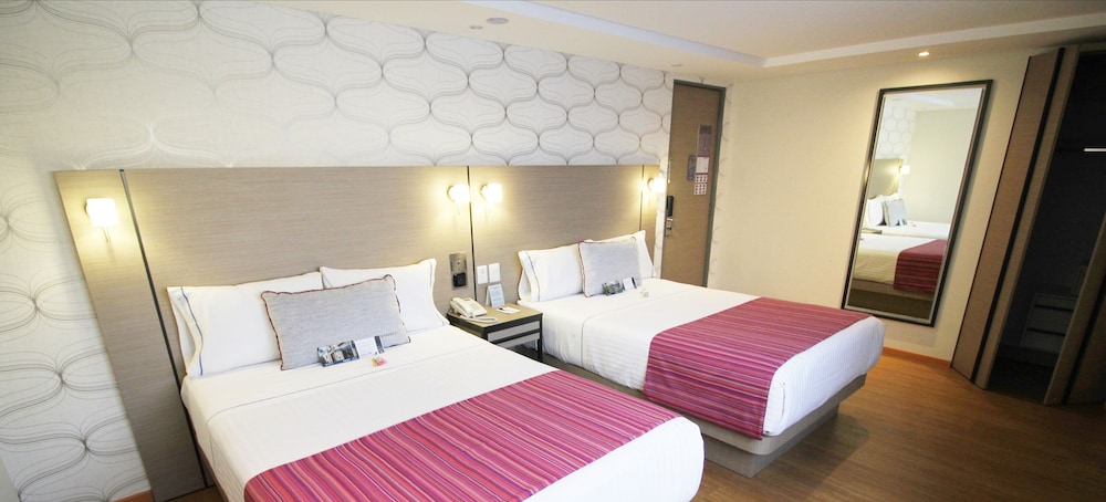 Premier Double Room, 2 Double Beds photo 1