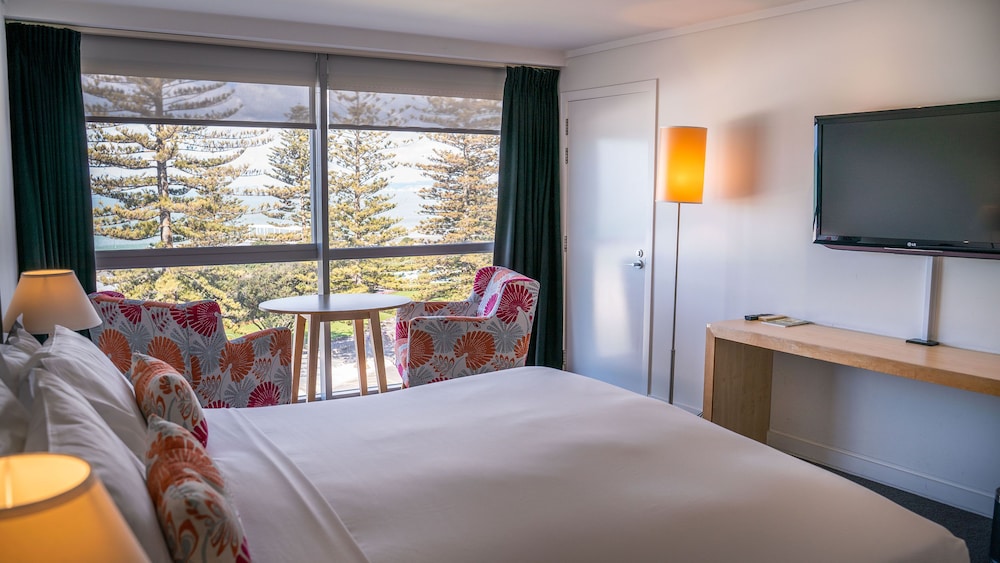 Superior Room, 1 King Bed - Photo 3