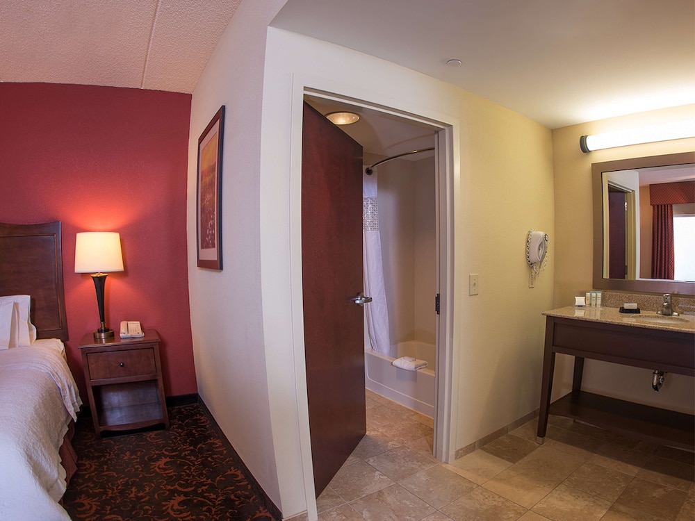 Studio Suite - Photo 6