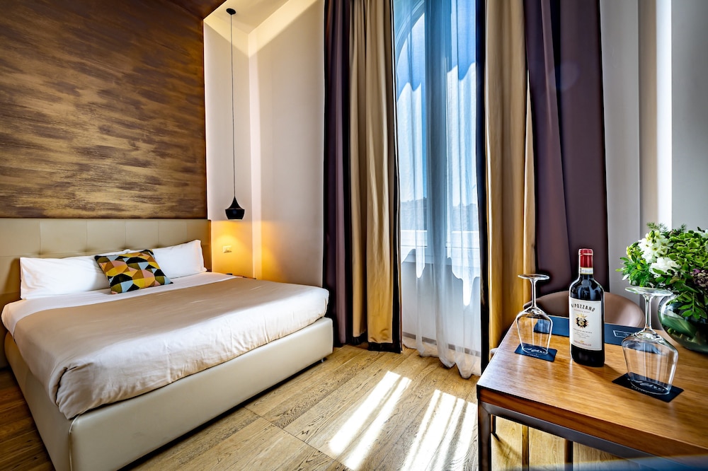 Classic Room, River View photo 3