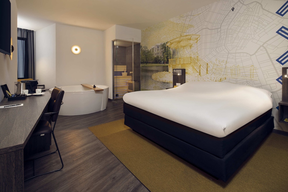 Wellness Room, 1 King Bed photo 1