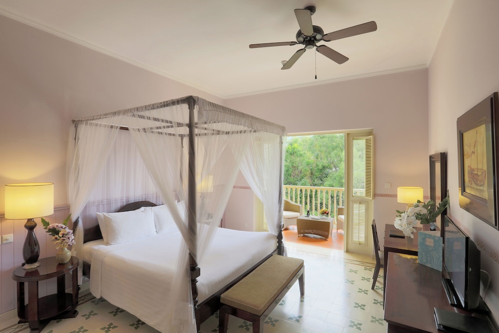 Premier Double Room, Ocean View - Photo 2