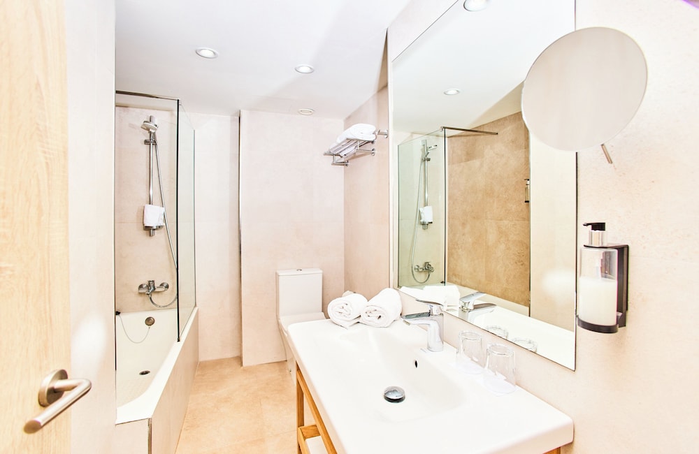 Apartment thumbnail 6