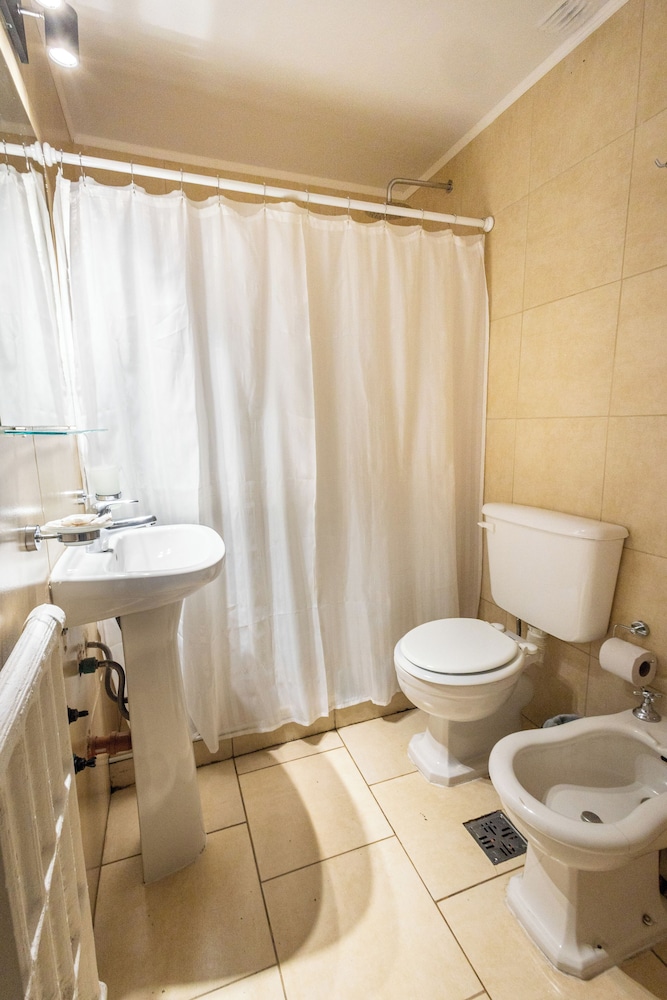 Basic Double Room Single Use photo 3