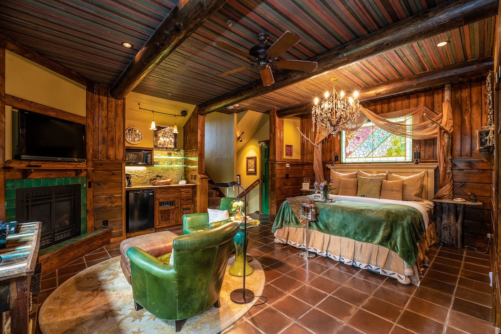 Luxury Tree House, Ensuite (TreeHouse, Non Pet-Friendly)