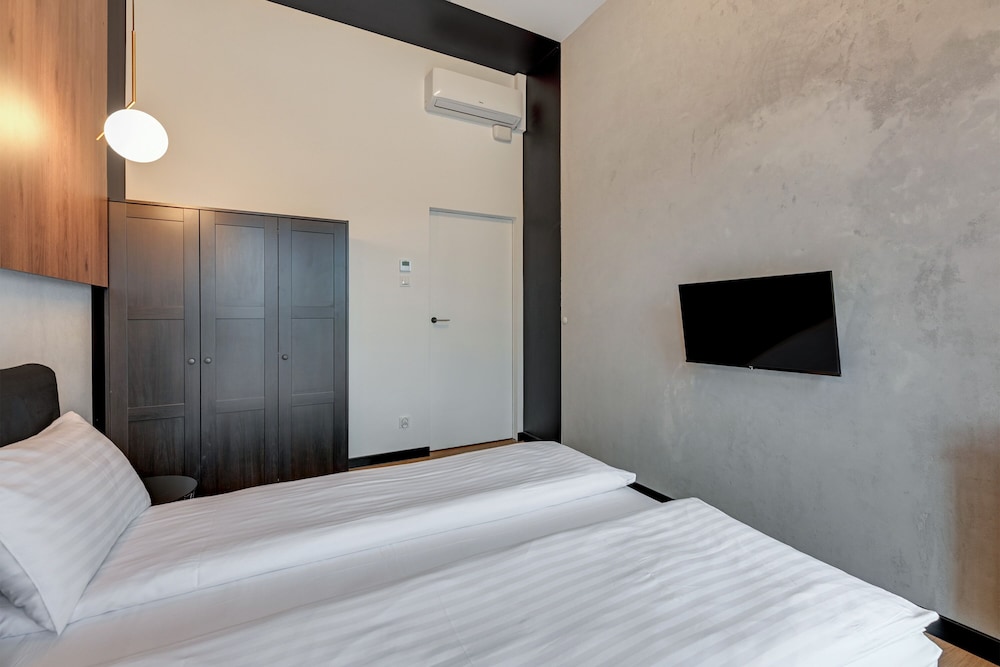 Exclusive Apartment, 2 Bedrooms, Non Smoking - Photo 53