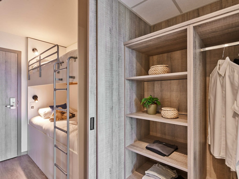 Family suite without balcony | 2 adults - 3 kids
